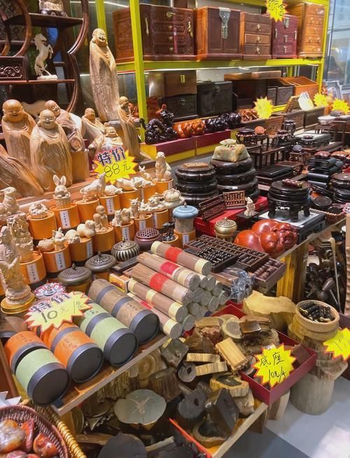 哪里可以買到正宗的廣州龍魚? 龍魚百科 第6張 哪里可以買到正宗的廣州龍魚? 哪里可以買到正宗的廣州龍魚? 龍魚百科 第6張