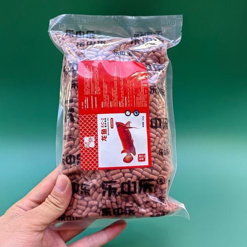 祥龍魚場推薦哪些龍魚魚糧？