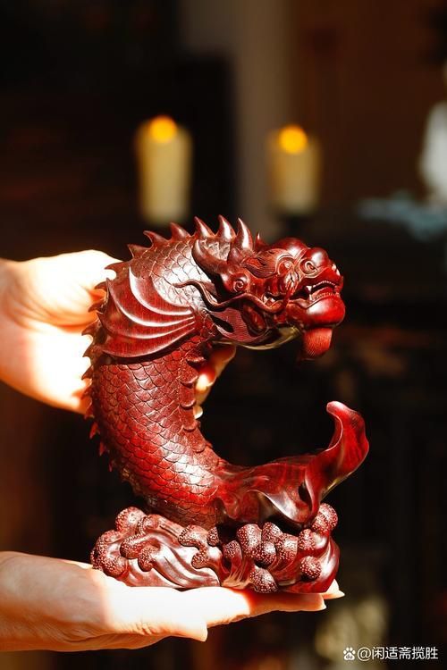 給我一些高清的龍魚木雕圖片，六角龍魚繁殖需要哪些特殊條件，龍魚木雕選購指南
