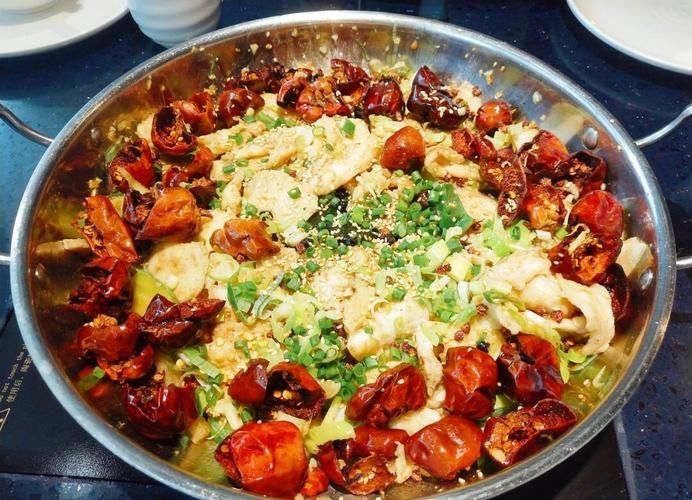 大豐收·脆魚的藤椒龍魚大鍋具體做法是什么？，大豐收·脆魚的藤椒龍魚大鍋做法詳解