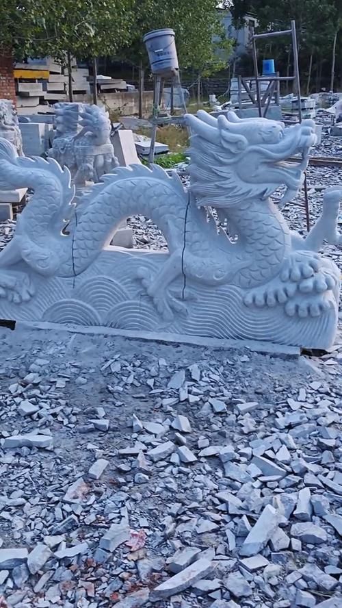 有哪些材質(zhì)龍的擺件，常見(jiàn)的龍擺件材質(zhì)