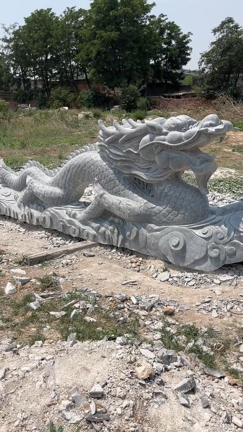 有哪些材質(zhì)龍的擺件，常見(jiàn)的龍擺件材質(zhì)