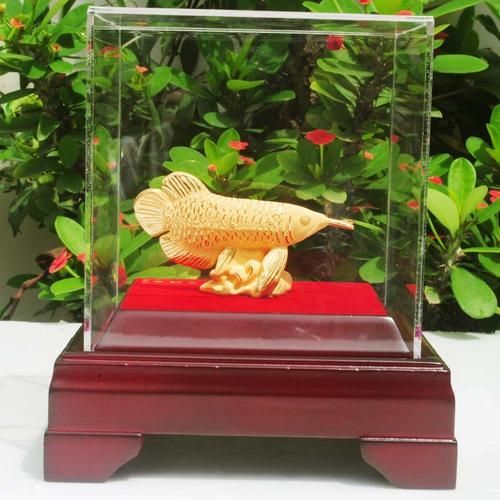 絨沙金金龍魚擺件的價格是多少？，絨沙金金龍魚擺件價格因品牌、材質和工藝的不同而有所差異