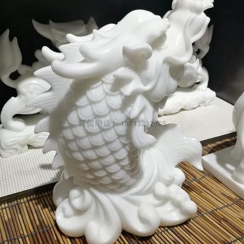 如何辨別龍頭魚擺件的材質，如何鑒別龍頭魚擺件的材質