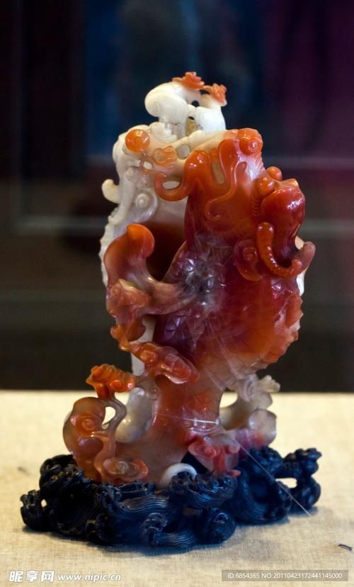 給我推薦一些經(jīng)典的玉雕龍魚(yú)作品,中國(guó)傳統(tǒng)玉雕藝術(shù)之玉雕龍魚(yú) 龍魚(yú)百科 第3張 給我推薦一些經(jīng)典的玉雕龍魚(yú)作品,中國(guó)傳統(tǒng)玉雕藝術(shù)之玉雕龍魚(yú) 給我推薦一些經(jīng)典的玉雕龍魚(yú)作品,中國(guó)傳統(tǒng)玉雕藝術(shù)之玉雕龍魚(yú) 龍魚(yú)百科 第3張