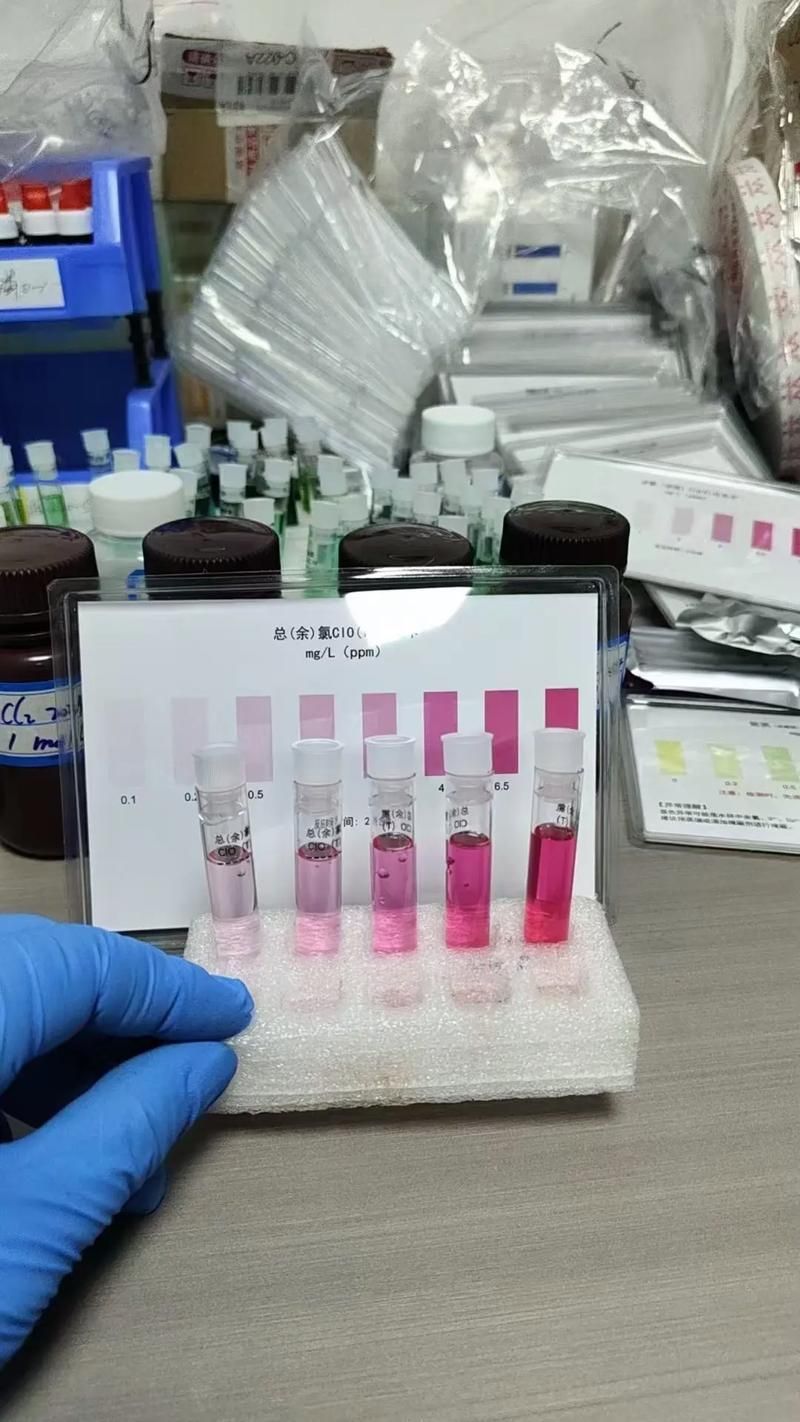 如何檢測龍魚缸的水質(zhì)參數(shù)？，龍魚缸水質(zhì)檢測 如何檢測龍魚缸的水質(zhì)參數(shù)？，龍魚缸水質(zhì)檢測 龍魚百科 第2張