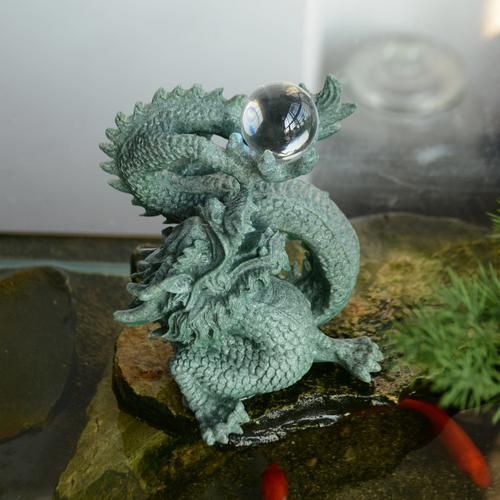 魚缸龍擺件有哪些材質選擇，魚缸龍擺件有哪些材質選擇魚缸龍擺件的材質選擇