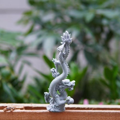 魚缸龍擺件有哪些材質選擇，魚缸龍擺件有哪些材質選擇魚缸龍擺件的材質選擇