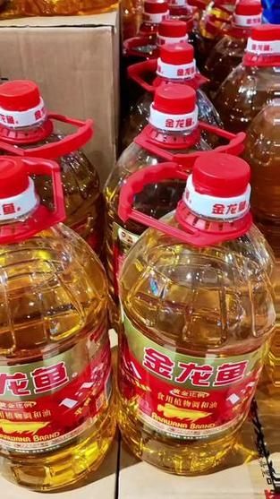 能提供更多金龍魚1：1：1調和油的圖片嗎？