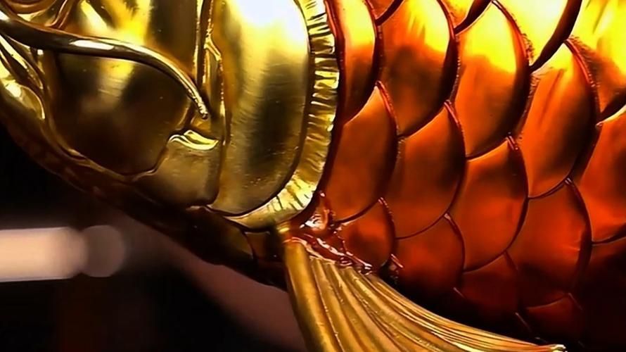 給我推薦幾款高端金龍魚擺件，幾款高端金龍魚擺件推薦