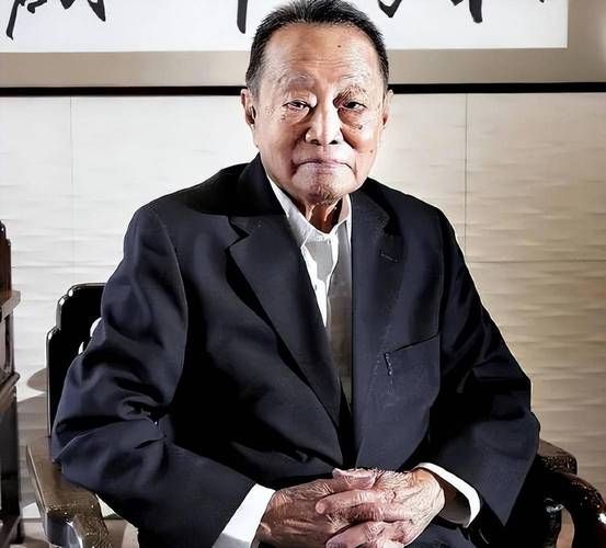 郭鶴年是如何創立金龍魚的？，郭鶴年為何選擇創立金龍魚的故事充滿傳奇色彩布局