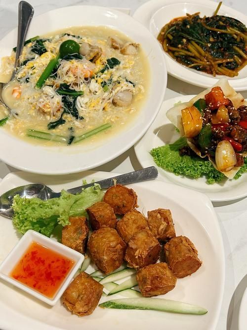 三巴旺有哪些美食推薦？，三巴旺有哪些著名的餐廳？