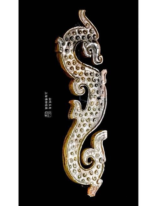 如何判斷龍擺件的年代，陜西歷史博物館收藏的龍擺件