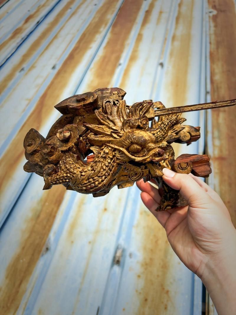 給我一些古典金龍的文物圖片，古典金龍的文物圖片