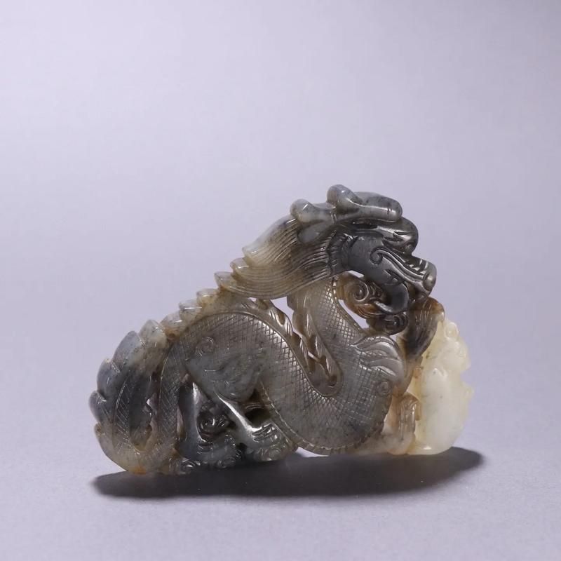 如何判斷龍擺件的材質真假，如何判斷龍擺件材質真假