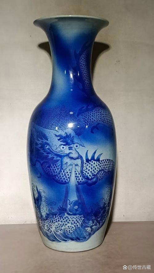 給我一些魚化龍紋飾的瓷器圖片，魚化龍紋飾瓷器圖片