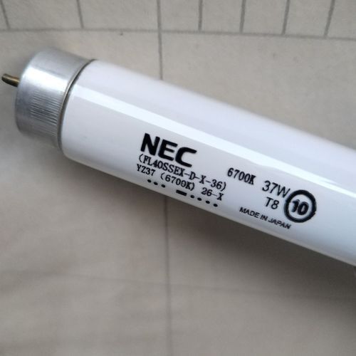 有哪些品牌推薦6700K燈管，6700k燈管的選購對比表，