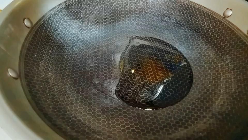 紅燒龍魚時，如何避免魚際沖突？，紅燒龍魚時,如何避免魚際沖突?