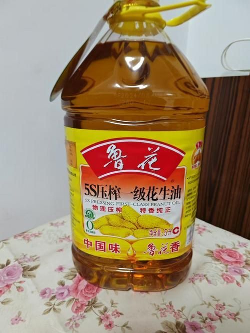 魯花油好還是金龍魚好，魯花油和金龍魚哪個更健康？