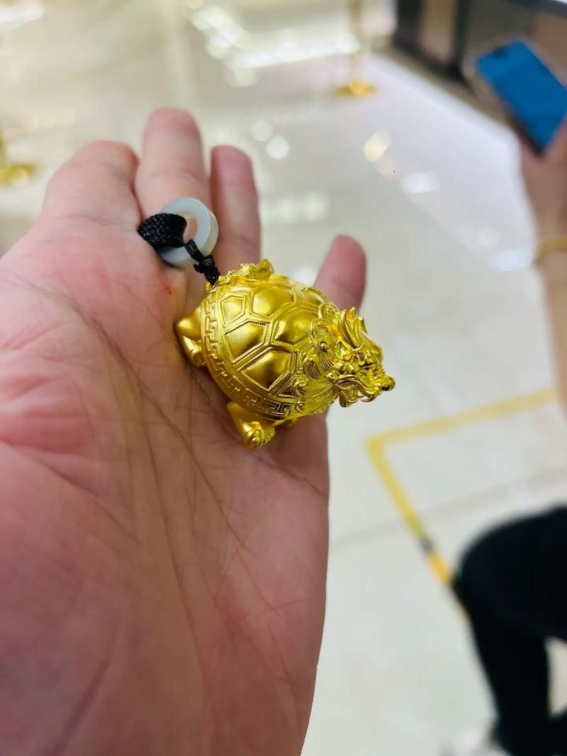 龍龜飾品有哪些款式，龍龜飾品以其獨特的文化象征和吉祥寓意在現代珠寶中占據一席之地