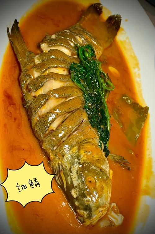 給我萬山龍魚紅燒的具體步驟，萬山龍魚紅燒的具體操作