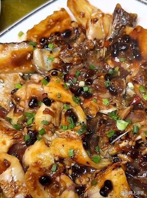 順德龍魚骨腩有哪些經典做法？，順德龍魚骨腩是一道經典的廣東菜，用戶要求詳解1000字