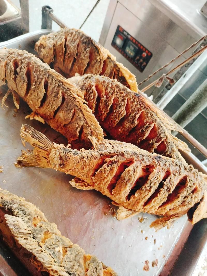 如何判斷魚炸鱗是否嚴重，mcp工具中“魚炸鱗”指魚炸鱗嚴重程度量化標準
