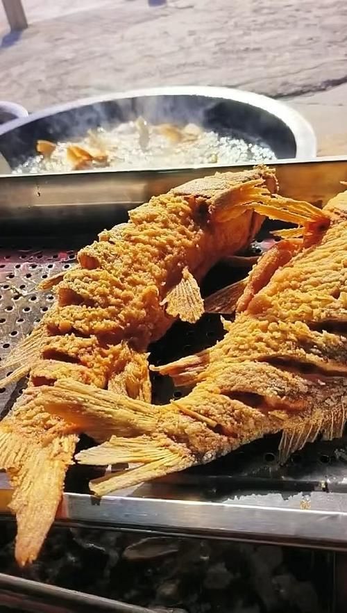 如何判斷魚炸鱗是否嚴重，mcp工具中“魚炸鱗”指魚炸鱗嚴重程度量化標準