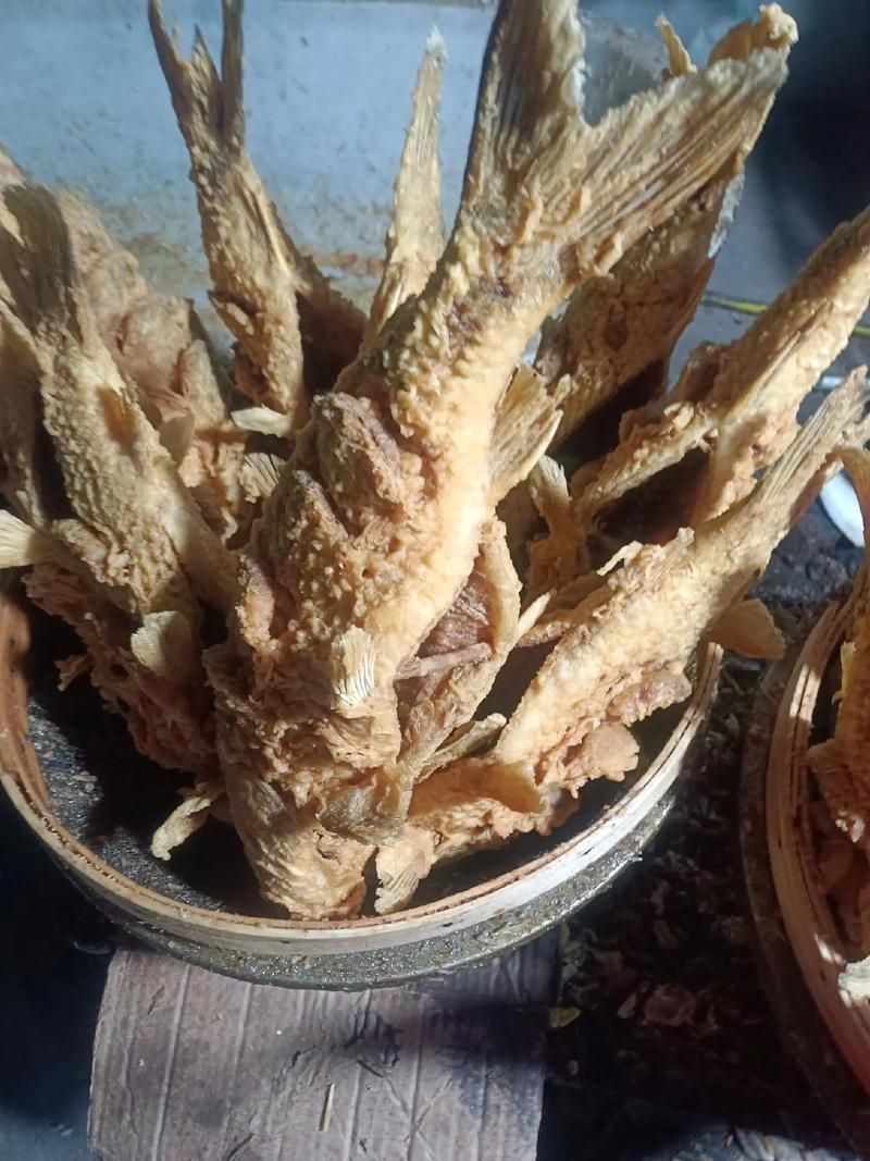 如何判斷魚炸鱗是否嚴重，mcp工具中“魚炸鱗”指魚炸鱗嚴重程度量化標準
