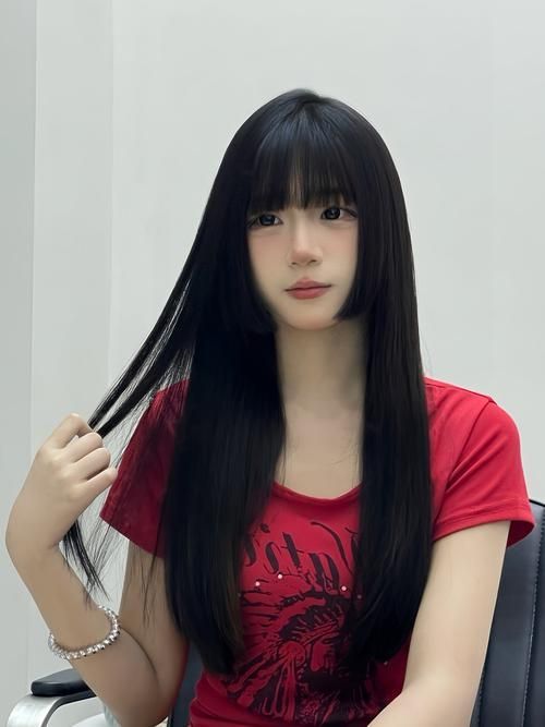 推薦一些適合12-15歲女生的發(fā)型，12-15歲女生發(fā)型推薦