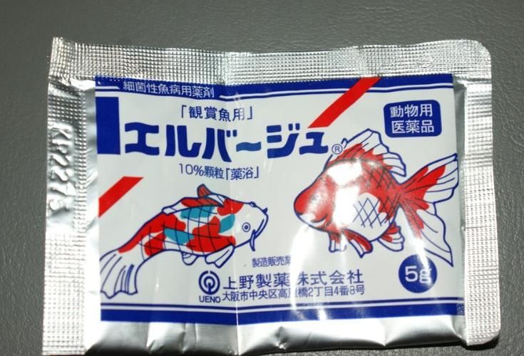 哪些品牌的龍魚抗病毒藥比較可靠？，新加坡艾琪龍魚抗病毒藥（furazolidone）