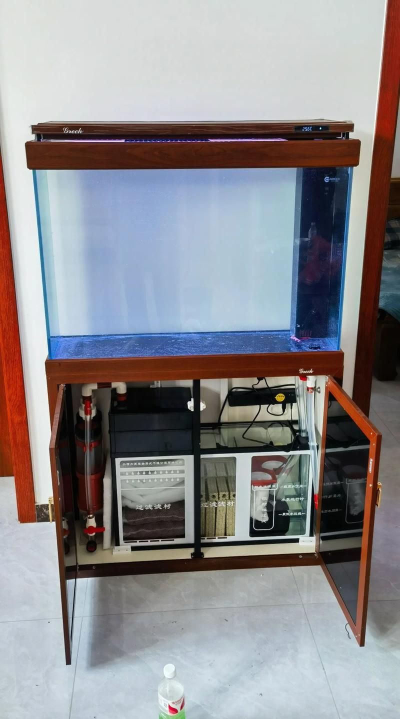 有哪些品牌適合120×60魚缸，120×60魚缸的大小、水質管理、過濾系統、水質管理、過濾系統的選擇