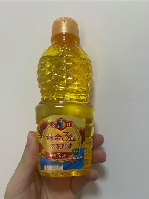 能否提供更多放心食用油品牌的圖片，放心食用油品牌