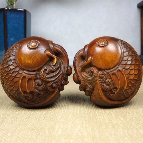 如何辨別木雕金魚的真偽，如何辨別木雕金魚的真偽，