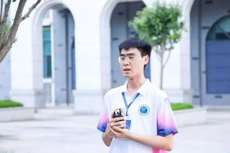 馬古龍魚和馬國龍有什么區(qū)別？，“馬古龍魚”和“馬古龍魚”和“馬國龍”有什么區(qū)別