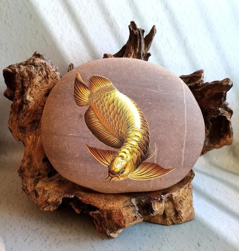 能否提供更多龍魚浮頭藝術(shù)作品，能否提供更多龍魚浮頭藝術(shù)作品,