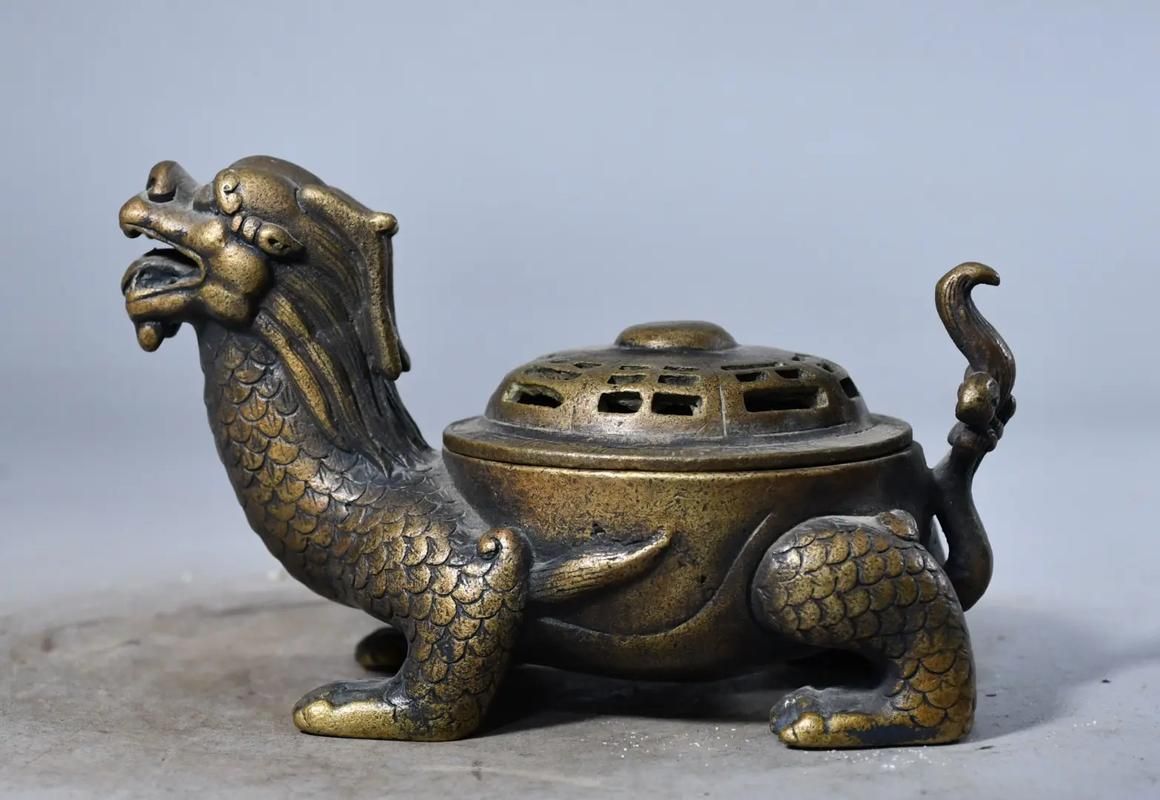 龍龜材質(zhì)有哪些種類，龍龜材質(zhì)多樣，其材質(zhì)多樣，主要包括以下幾種材質(zhì)的龍龜