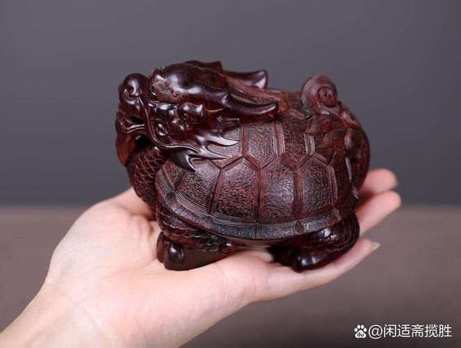 龍龜材質(zhì)有哪些種類，龍龜材質(zhì)多樣，其材質(zhì)多樣，主要包括以下幾種材質(zhì)的龍龜