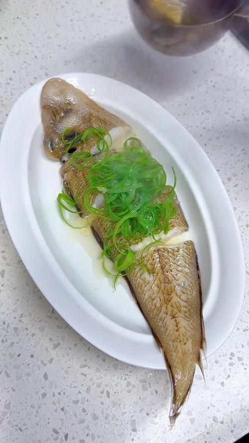 食用龍魚有哪些經(jīng)典做法，紅燒龍魚（亞洲龍魚、銀龍魚、銀龍魚、銀龍魚、銀龍魚