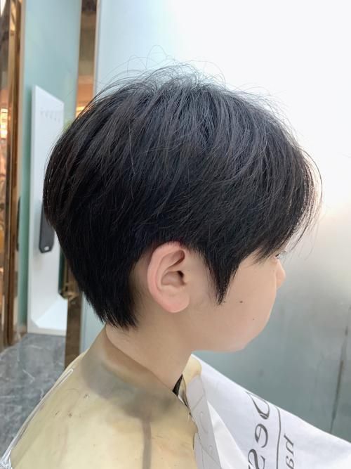 推薦一些適合12-15歲女生的發型，12-15歲女生發型推薦，適合12-15歲女生的發型