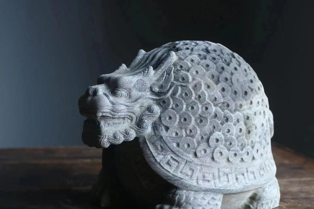龍龜有哪些材質(zhì)，和田玉龍龜?shù)倪x擇