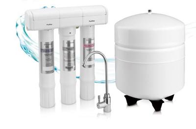 斗魚缸造景好還是不造景好看呢