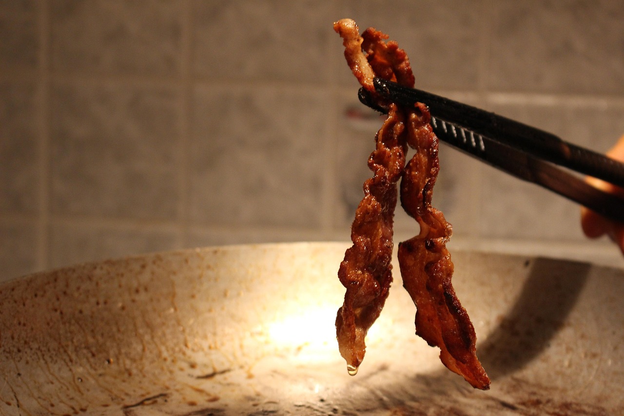 銀龍魚魚苗養(yǎng)殖需要注意什么，銀龍魚苗養(yǎng)殖需要注意什么