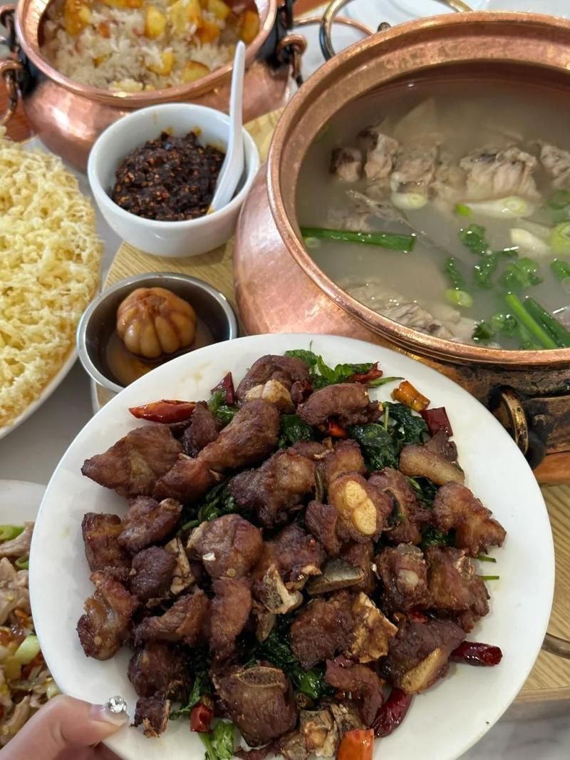 玉溪龍魚店，玉溪的龍魚味道，終究是城市寫給時光的情書
