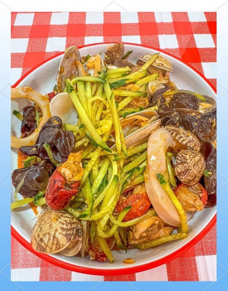 安陽龍魚店，安陽地區(qū)的龍魚相關店鋪呈現(xiàn)多樣化經(jīng)營特點