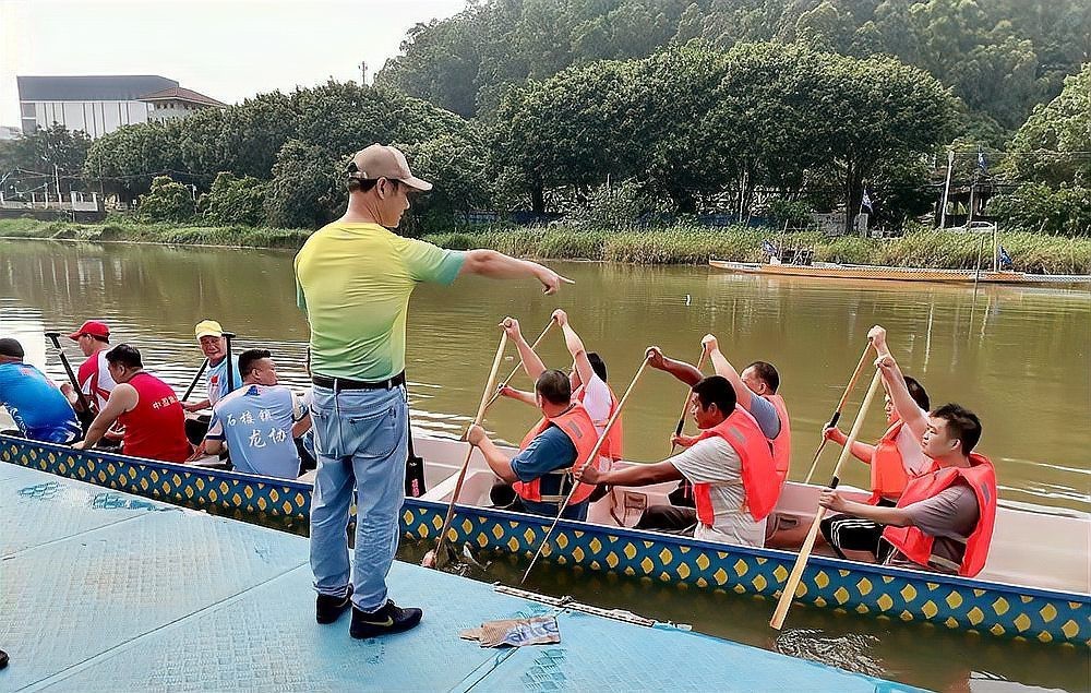 廣州龍魚比賽特殊組隊(duì)
