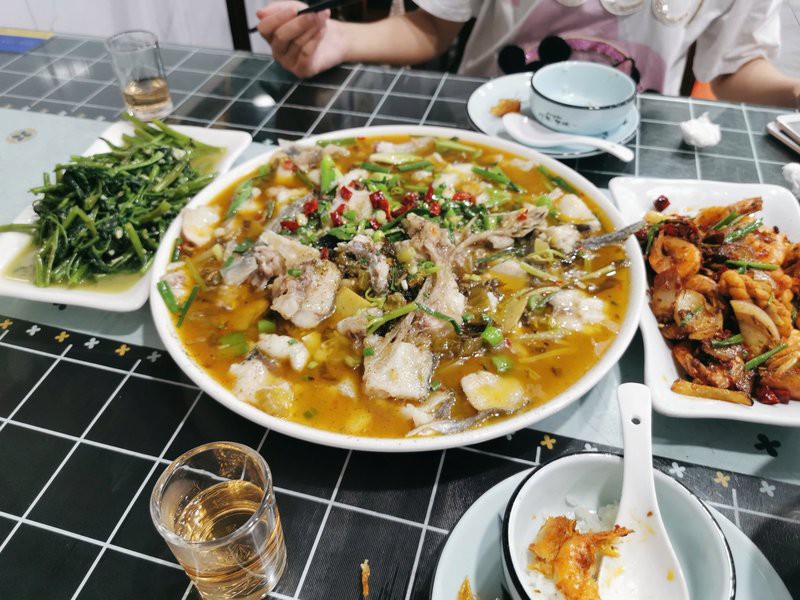 義安龍魚店，聚龍灣龍魚(大眾點(diǎn)評大眾點(diǎn)評大眾點(diǎn)評大眾點(diǎn)評