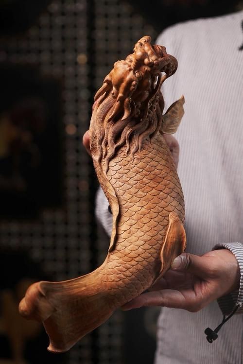 木雕龍魚圖片大全：《木雕龍魚圖片大全》