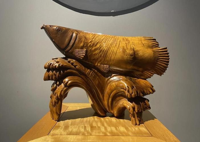 木雕龍魚圖片大全：《木雕龍魚圖片大全》