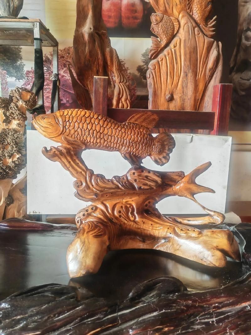 木雕龍魚圖片大全：《木雕龍魚圖片大全》